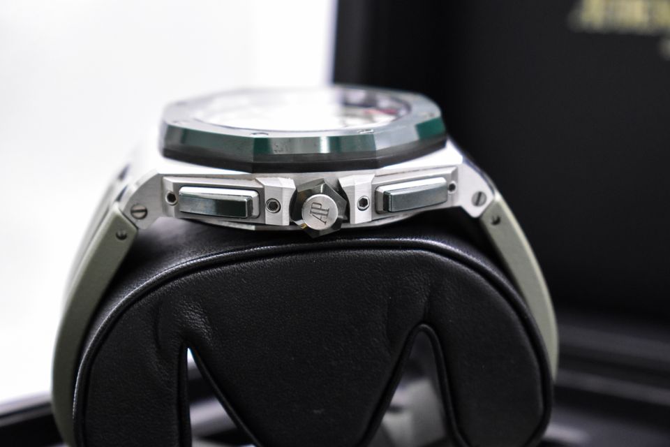 Audemars Piguet Royal Oak Offshore 26400SO.OO.A055CA.01 Image 2